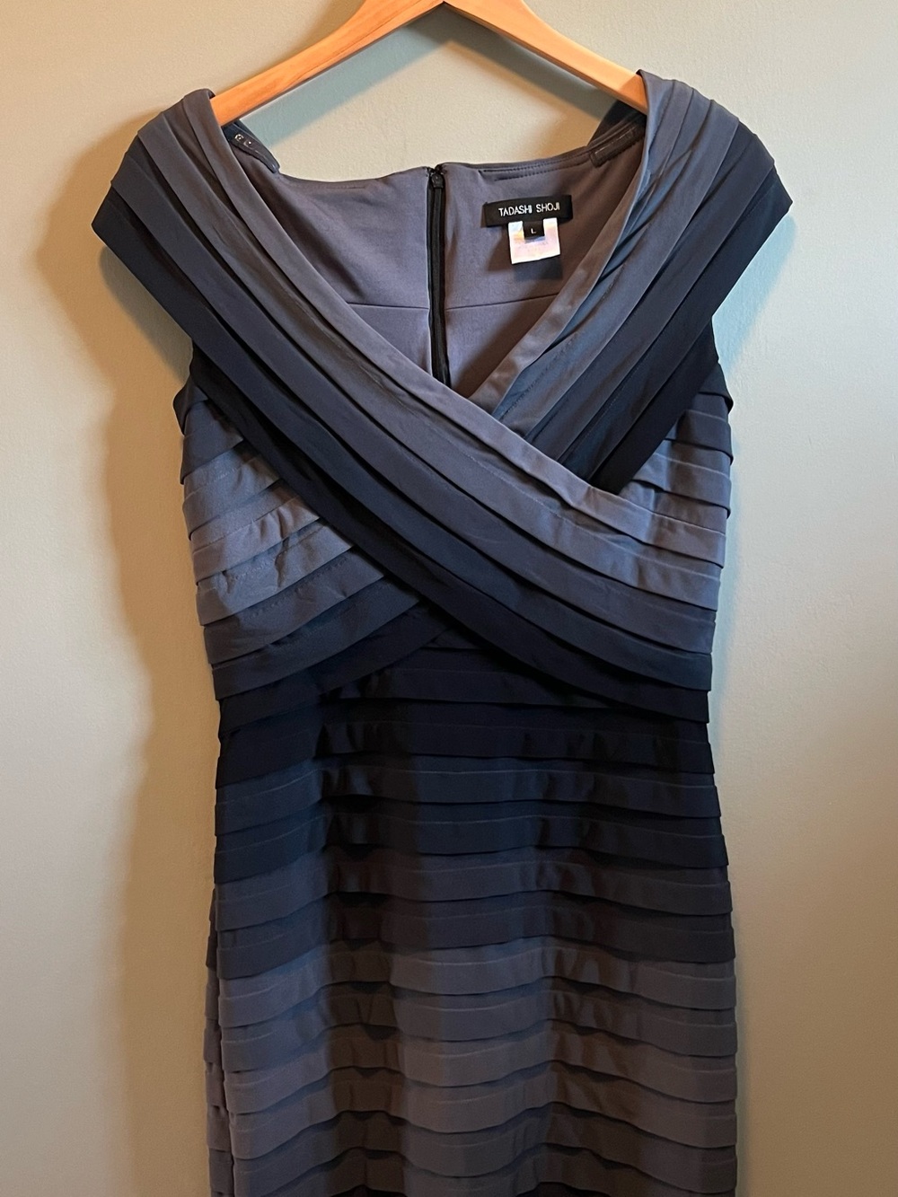 Tadashi Shoji Two-Tone Gray & Black Pleated Midi Dress